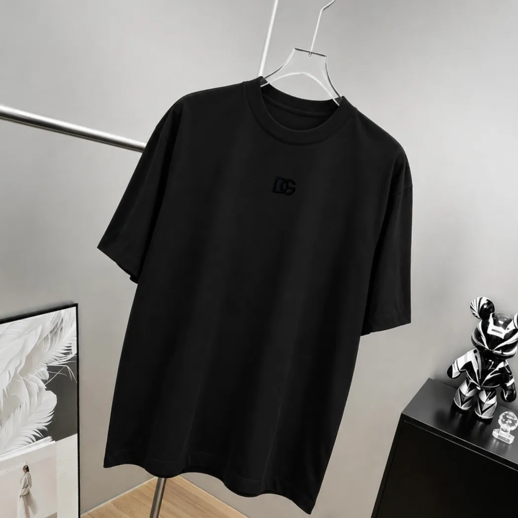 dg～ logo 《 》 ， ， tee， ， Same Style ， : Black White Coffee Brown Size：S（90-130 ） M（125-150 ） L（135-165 ） XL（160-190 ） XXL（185 ）